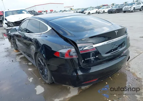 2018 Tesla Model S 100D/75D/P100D из США, поврежденный, VIN 5YJSA1E24JF248888